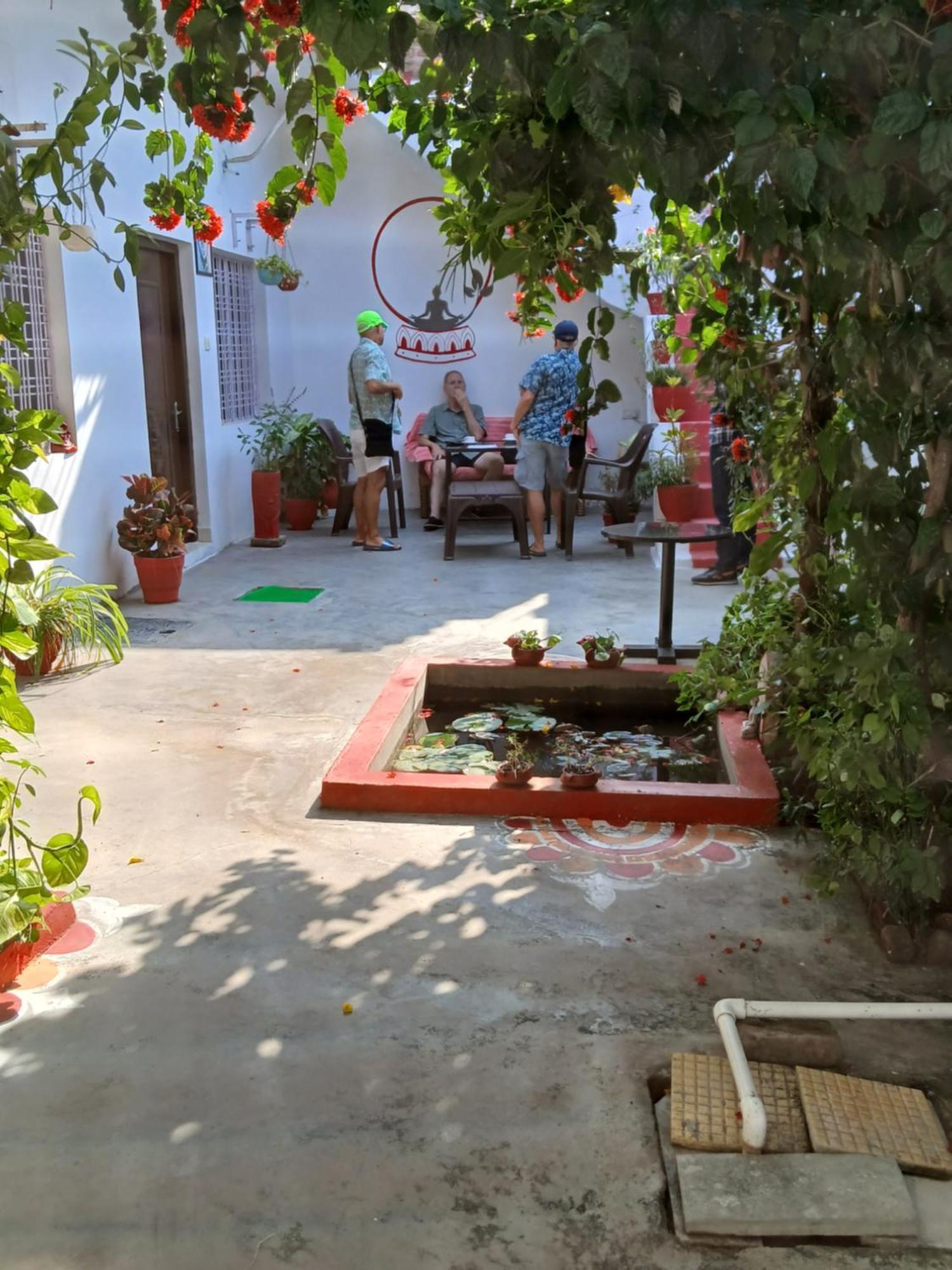 The Highvill Home Stay 克久拉霍 外观 照片